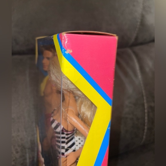 2-Pack Barbie & Ken, She Said Yes, Gift pack, By Mattel NRFB - Picture 9 of 15